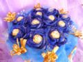 ✰藍色深情　11顆金莎花束